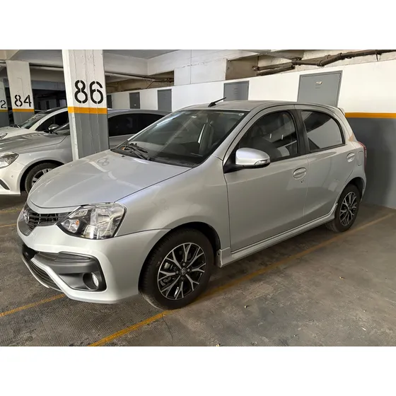 Toyota Etios 1.5 Platinum At