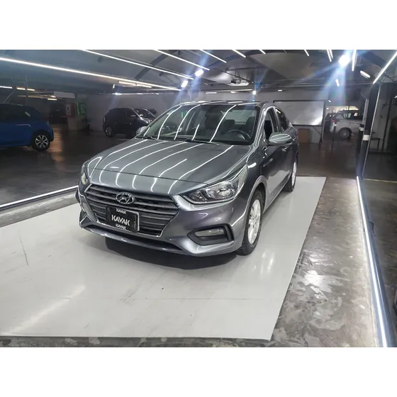 Hyundai Accent 1.6 Gl Mid