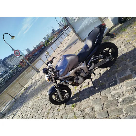 Fz6 N 2006