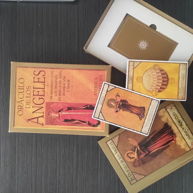 El Oraculo De Los Angéles Cartas + Libro