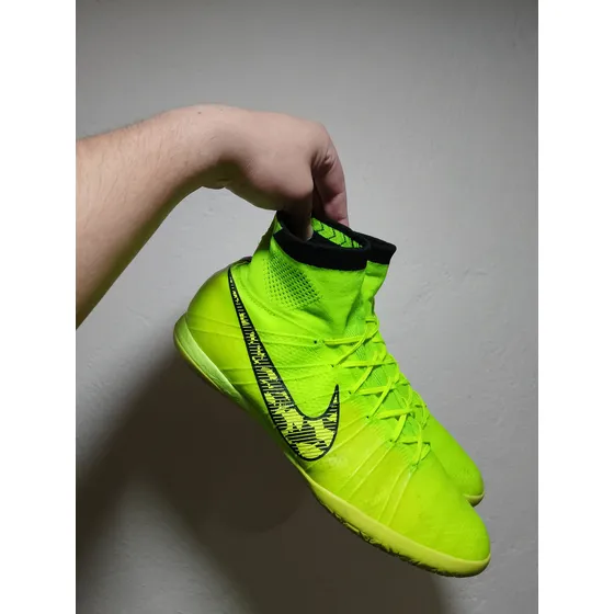 Nike Mercurial Elástico