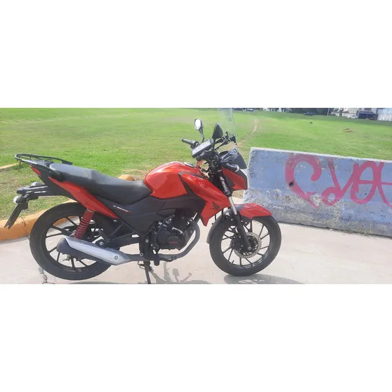 Honda Twister 125 Usada