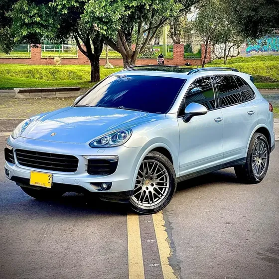 Porsche Cayenne 2017 3.6 Platinum