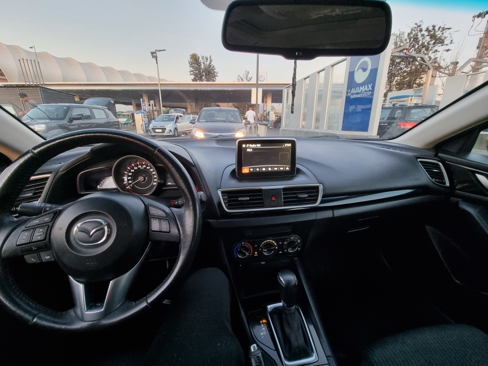 Mazda 3 Sport 2.0 Con Sunroof