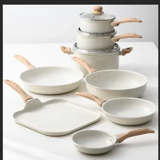 Batería De Cocina Antiadherente De Cerámica Blanca De La Marca Chefkoch, 17 Piezas, Que Incluye Sartén Cuadrado, Sartén Plano, Cacerola Para Leche, Wok Y Sartén Profunda.