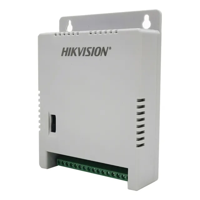 Fuente De Poder Regulada Para 8 Cámaras / Ds-2fa1205-c8/k