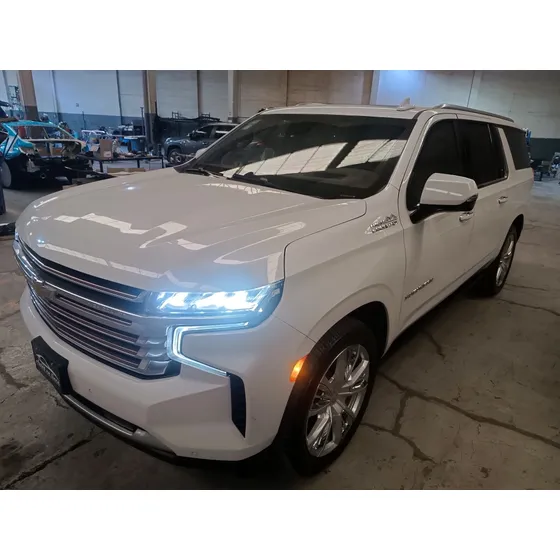 Chevrolet Suburban 6.2 High Country 4x4 At