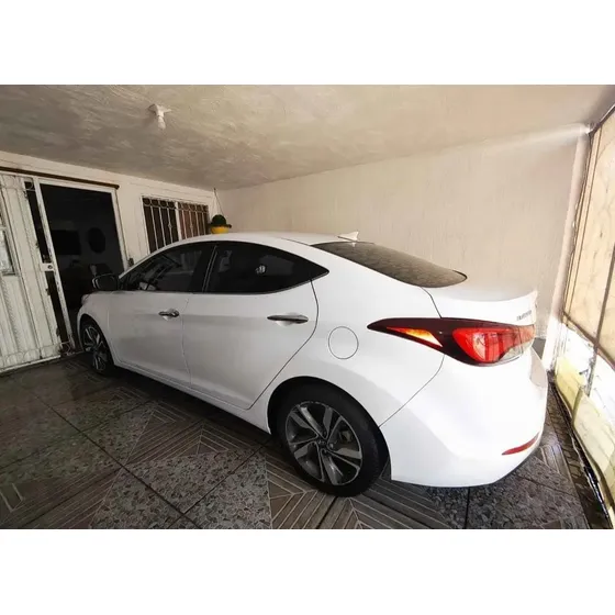 Hyundai Elantra 1.8 Limited Tech At