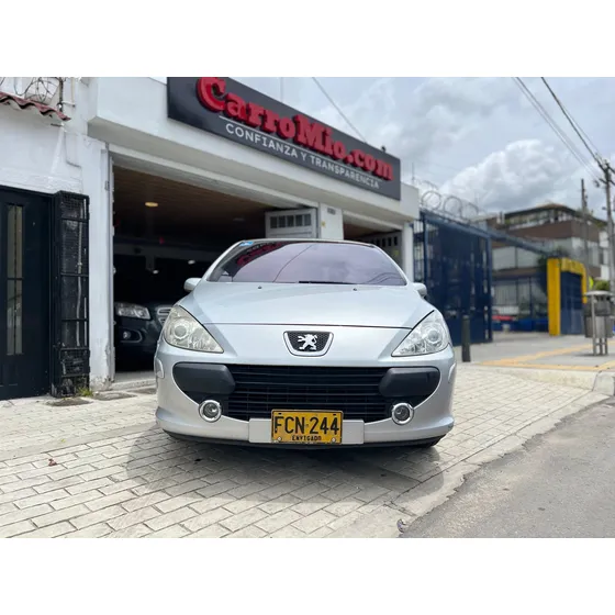 Peugeot 307 2.0 Xt Hatchback