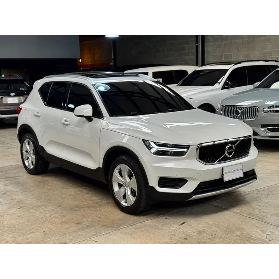 Volvo Xc40 2.0 T4 Momentum