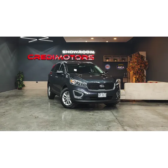 Kia Sorento 2.4 L4 Lx Tela 7 Pasajeros At