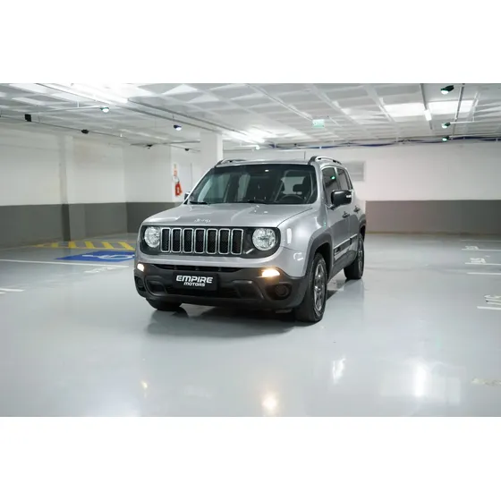 Jeep Renegade 1.8 Flex Aut. 5p