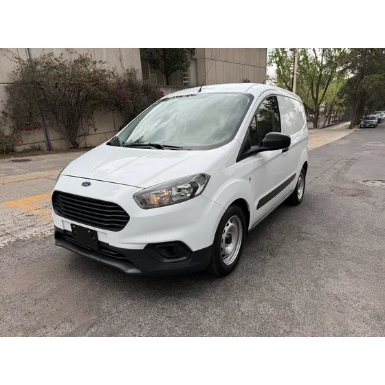 Ford Transit Courier 1.0 L3 2pl Courier