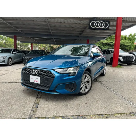 Audi A3 1.4 Sedán 35tfsi Dynamic At Dsg
