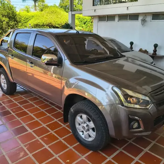 Chevrolet D-max 2019 2.5l Full