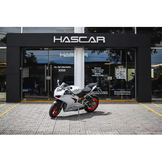 Ducati Panigale V2 2021
