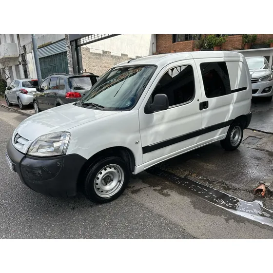 Peugeot Partner 1.4 Furgon Confort 5as