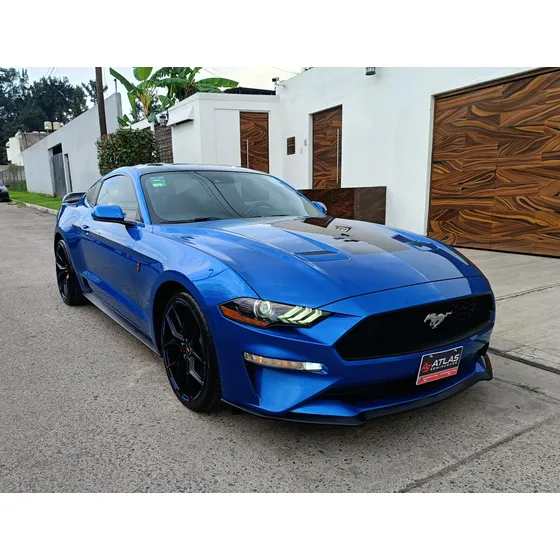 Ford Mustang 3.8 Coupe 3.7 V6 At
