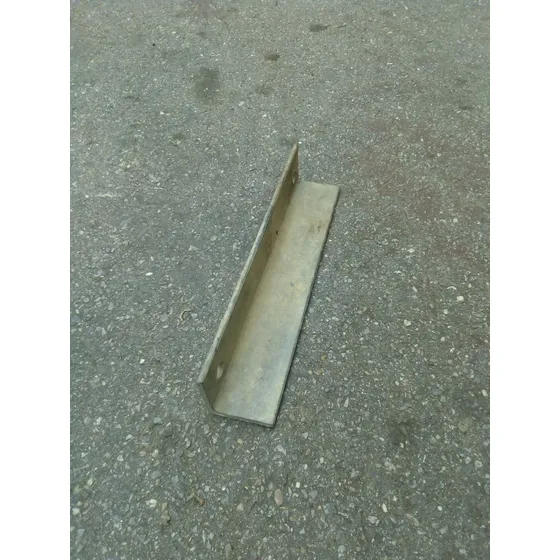 Angulo 3¨x 40cm X 6 Mm Espesor Galvanizado 