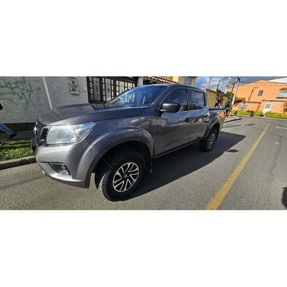 Nissan Frontier Np300
