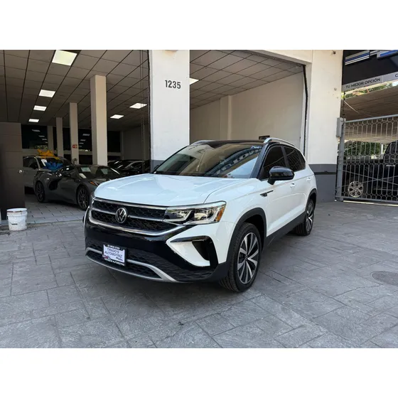 Volkswagen Taos 1.4 Tsi Highline At