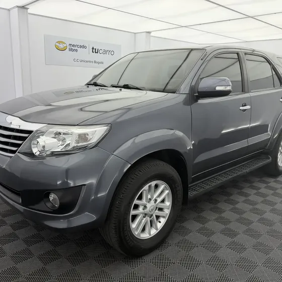 Toyota Fortuner 2012 2.7 4x2