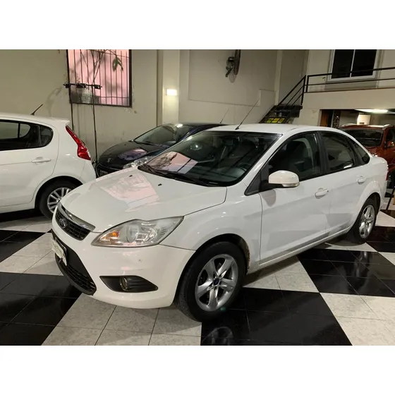 Ford Focus 2 1.6 Exe Sedan Trend Sigma