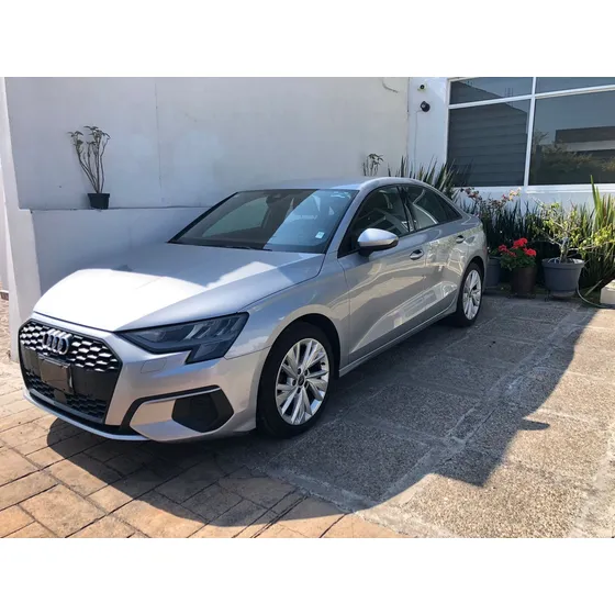 Audi A3 1.4 Sedán 35tfsi Dynamic At Dsg
