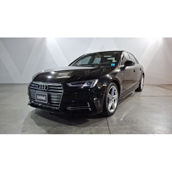 Audi A4 2.0 S Line Dct