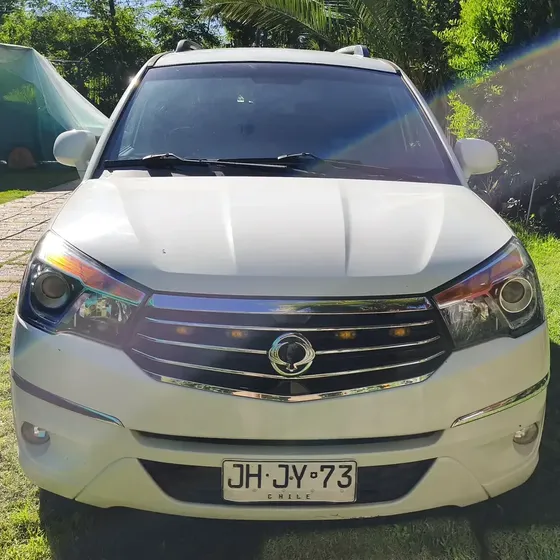 Ssangyong Stavic 2017