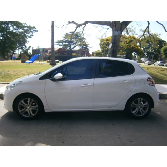 Peugeot 208 1.2 Active 5p