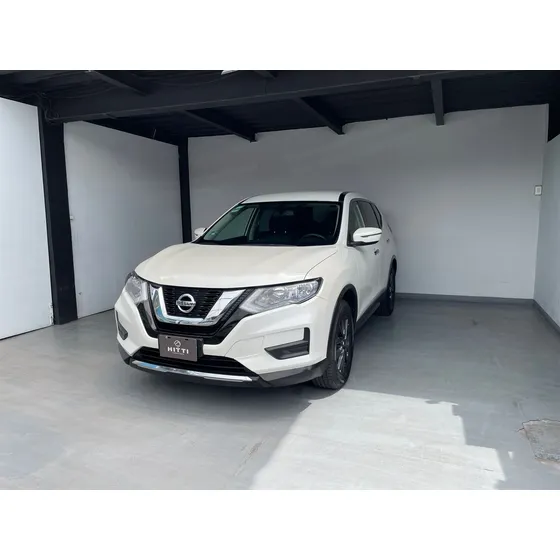 Nissan X-trail 2.5 Sense 2 Filas Cvt