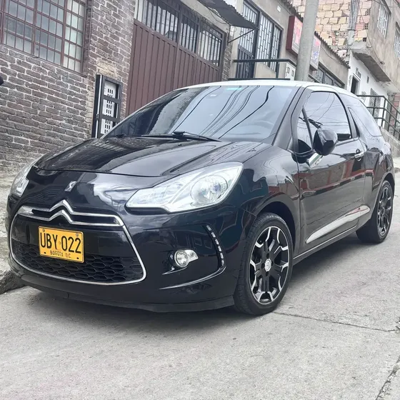 Citroën Ds3 2014 1.6 Sport Chic 156hp