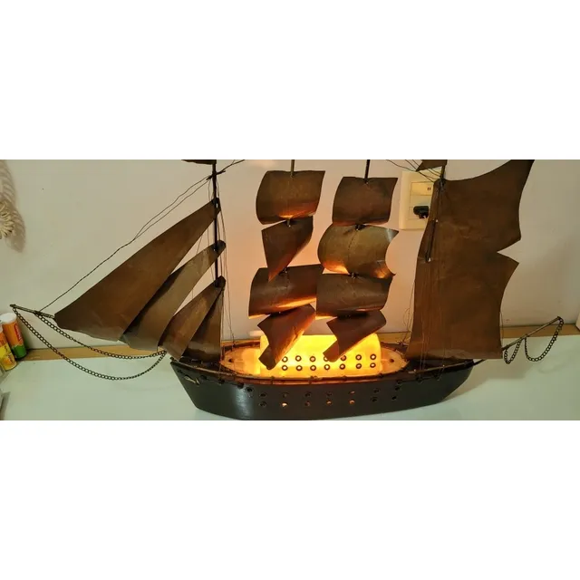 Barco Velero Madera Bronce Velas Cobre Adorno Velador 96cm 
