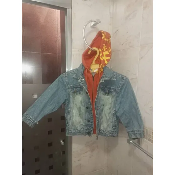 Chaqueta Para Niños Kids Original 100%  Casi Nueva