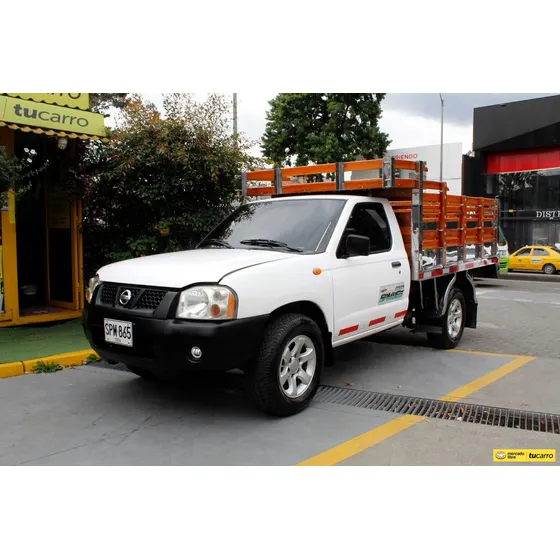 Nissan Frontier 2.4 D22/ Np300 Estacas 4x2 Mt