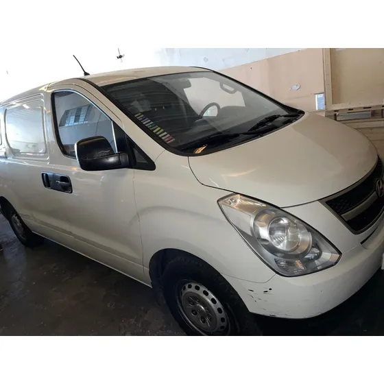 Hyundai H1 Starex 2.4