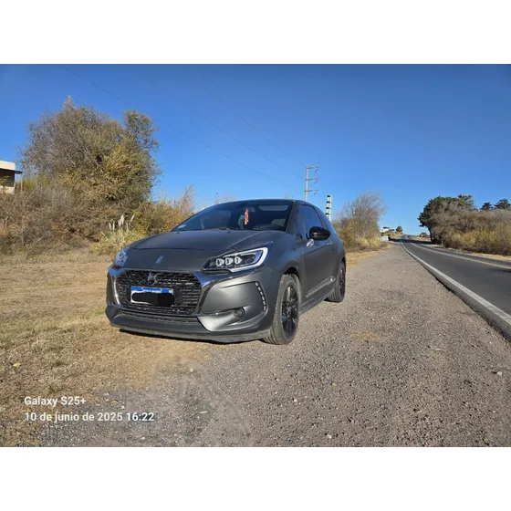 D.s. Ds3 1.2 Puretech 110 Dark Side