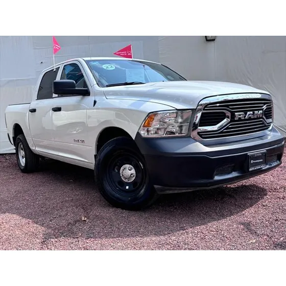 Ram 1500 Slt Trabajo Crew Cab