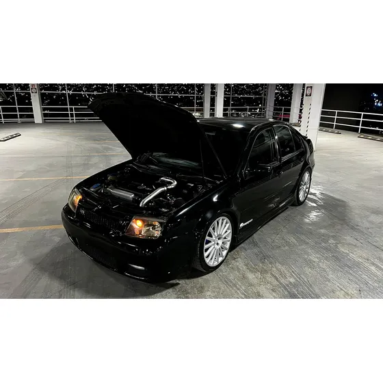 Volkswagen Jetta 1.8 Gls Turbo 5vel Aac Mt