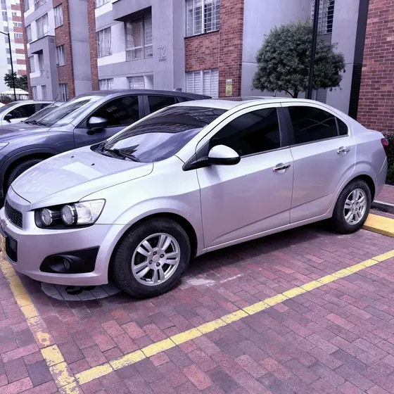 Chevrolet Sonic 2013 1.6 Lt 5 P