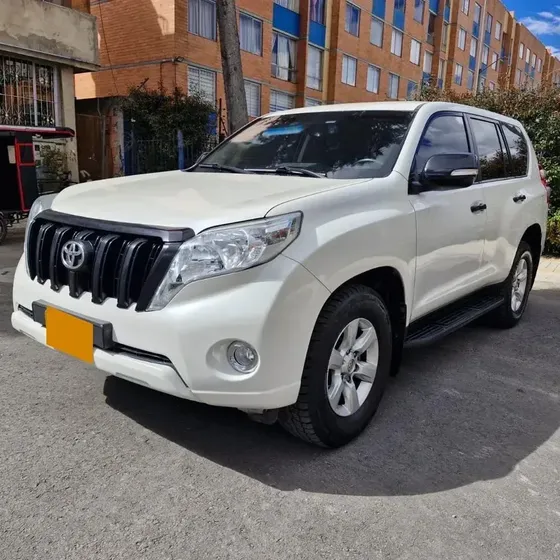 Toyota Prado 2016 3.0 Tx Fl Diésel - Blindaje Nivel 2
