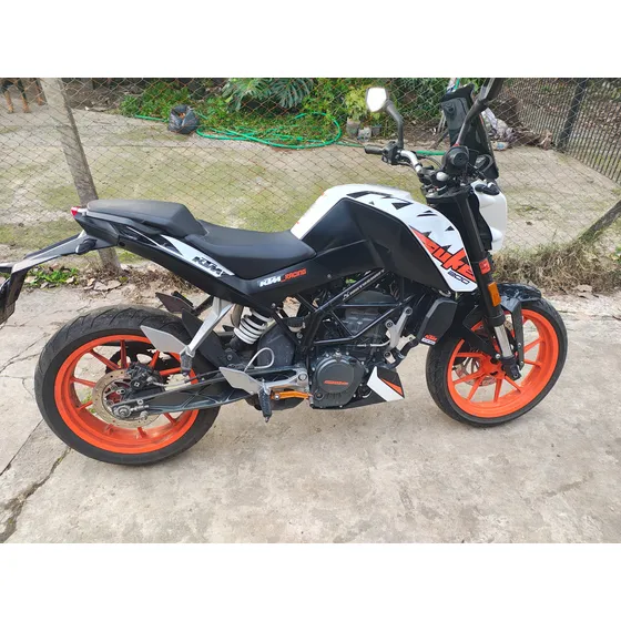 Duke 200
