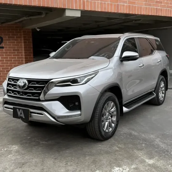 Toyota Fortuner 2023 2.8l