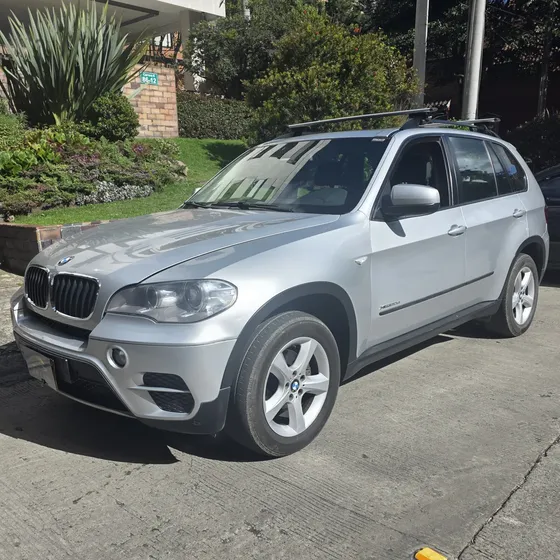 BMW X5 2013 3.0 Xdrive30d Estándar