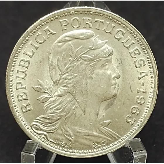 Moeda 50 Centavos 1963 Portugal - Data Dificil Em Soberba