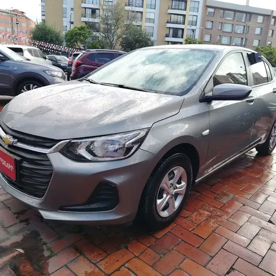 Chevrolet Captiva 2025 Lt Turbo Sedan Mec 1,0