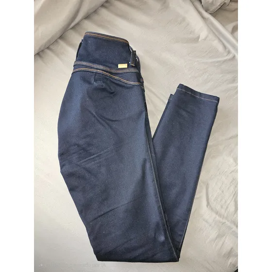Jeans Seven 7 Levanta Cola Mujer