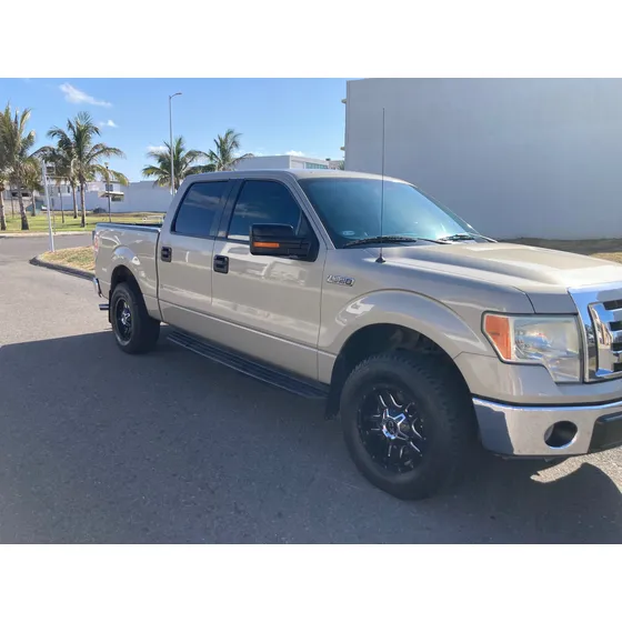 Ford Lobo Lobo 4.6