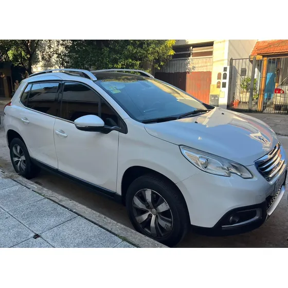 Peugeot 2008 1.6 Feline
